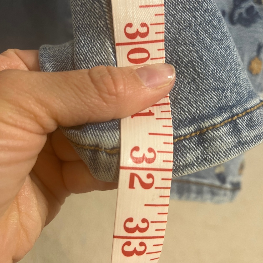 Jessica Simpson Daisy Flare Jeans Light Wash Floral Embroidered Size 10 Boho - Picture 6 of 12